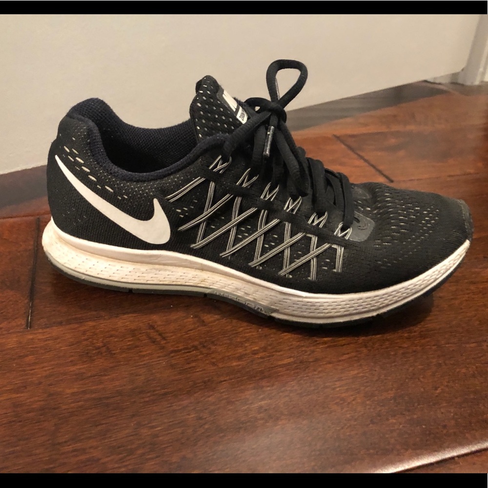 Nike Zoom Pegasus Shoes! Size 7